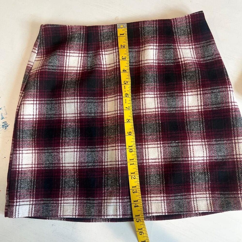 Forever-21 Women's Burgundy and Red Skirt - Picture 4 of 8